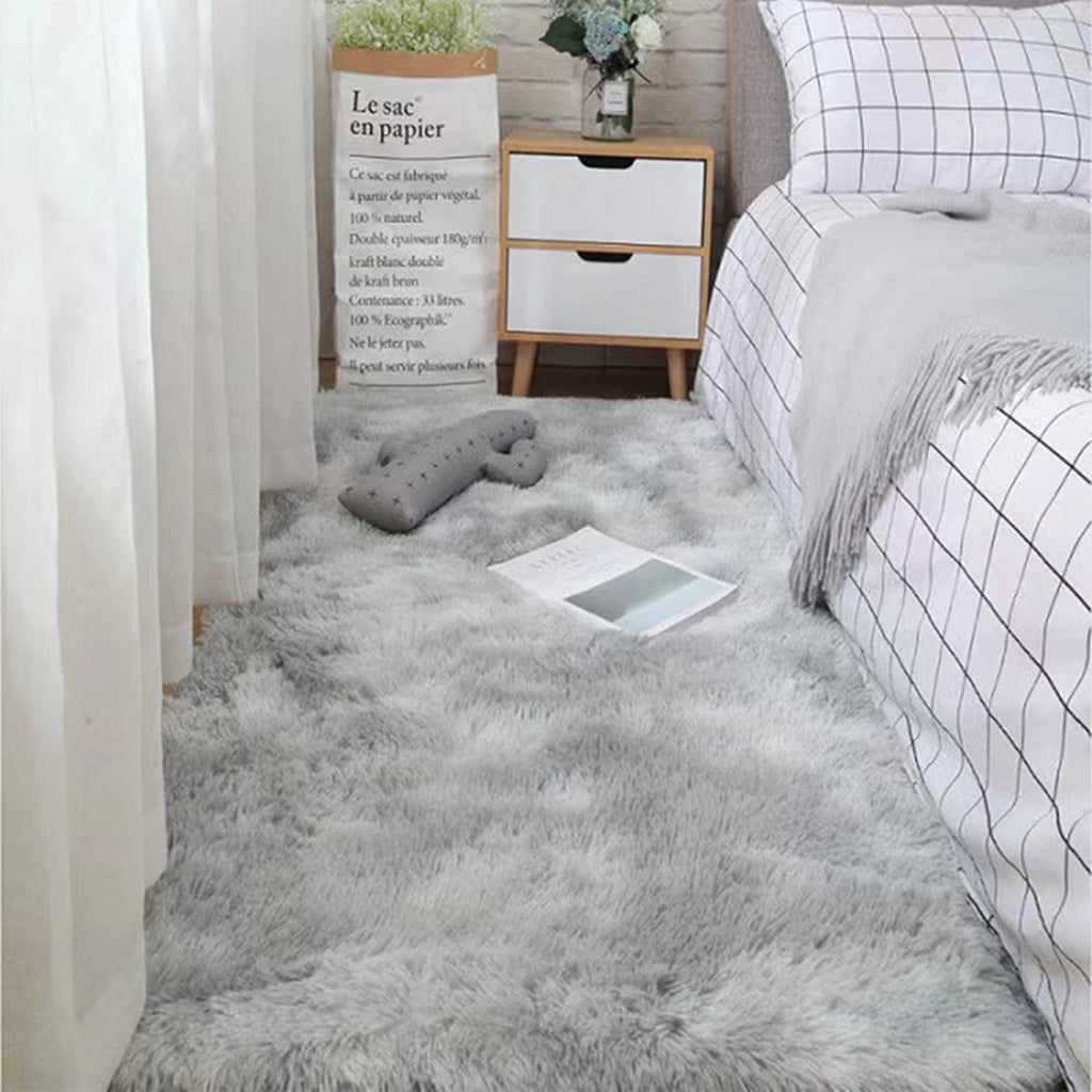 "Fluffy Soft Carpet – Ultra-Plush 100% Polyester Bedroom Rug, main product view"