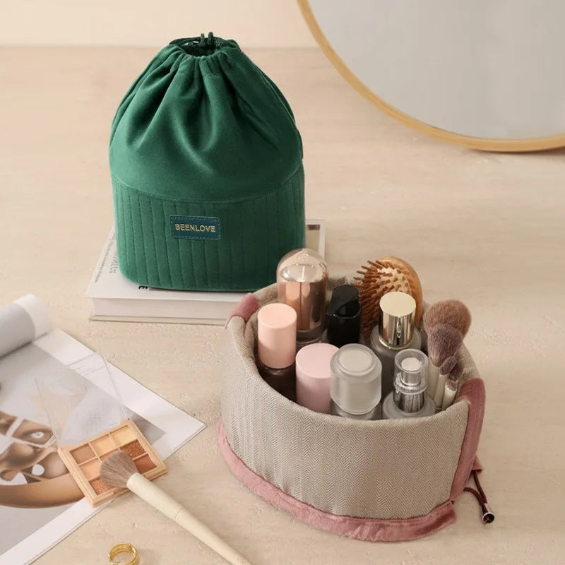 Makeup Pouch — Large Capacity Polyester Cosmetics Bag for Women